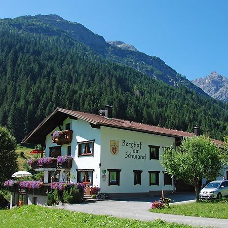 Berghof Am Schwand Hotell Hinterhornbach Exteriör bild