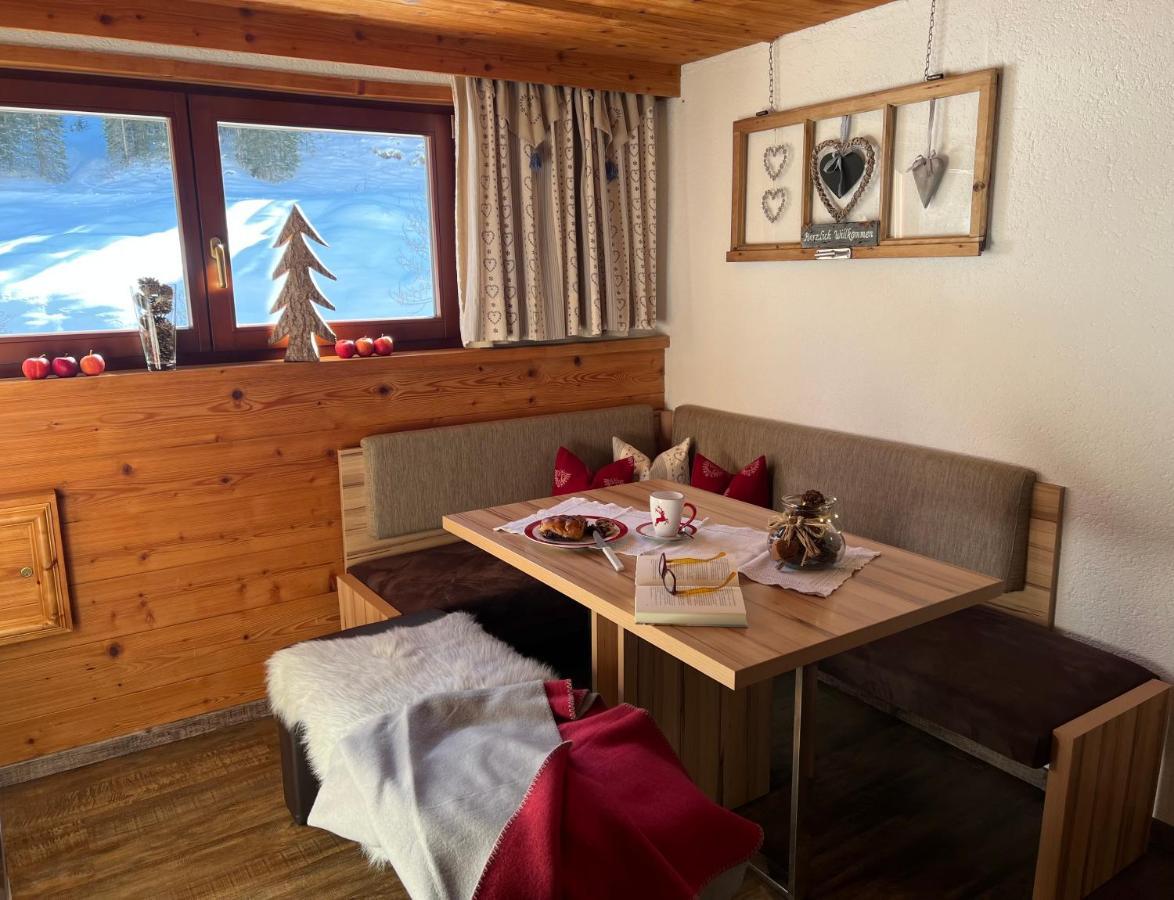 Berghof Am Schwand Hotell Hinterhornbach Exteriör bild