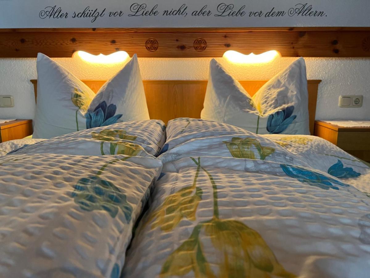 Berghof Am Schwand Hotell Hinterhornbach Exteriör bild