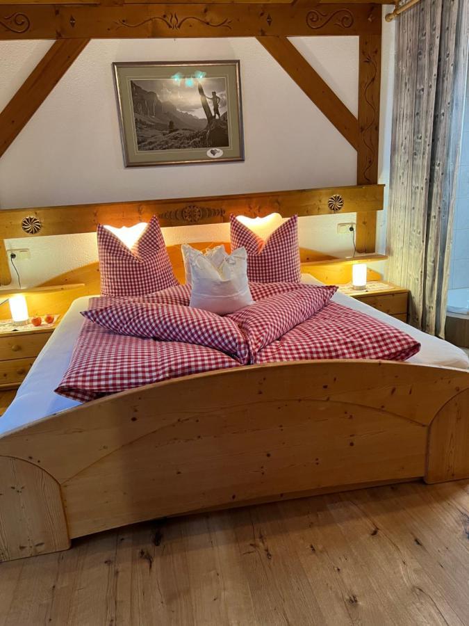 Berghof Am Schwand Hotell Hinterhornbach Exteriör bild