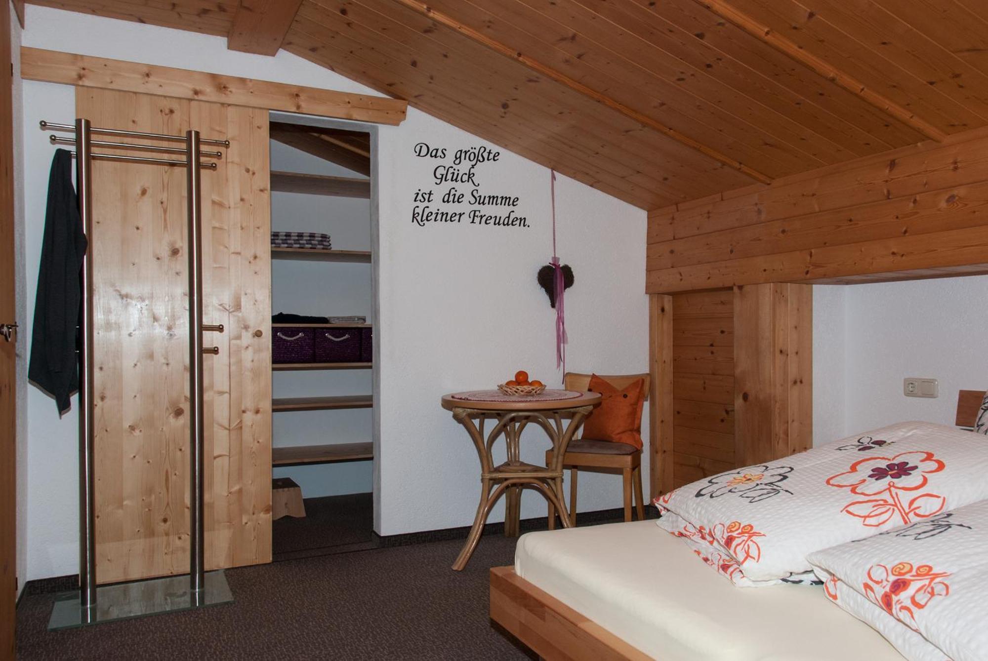 Berghof Am Schwand Hotell Hinterhornbach Rum bild