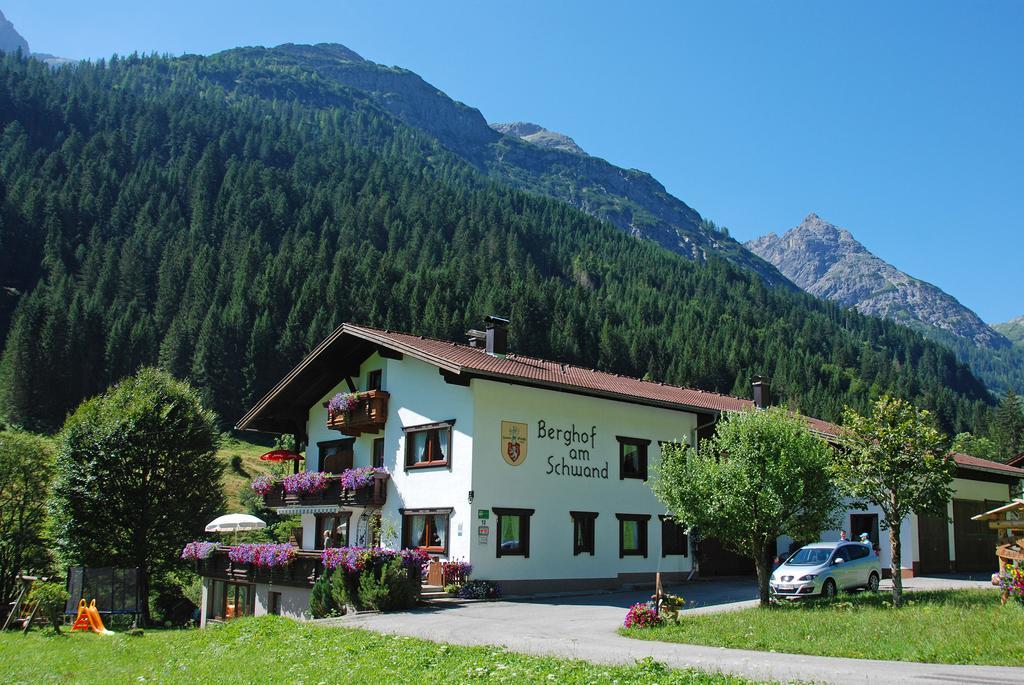 Berghof Am Schwand Hotell Hinterhornbach Exteriör bild